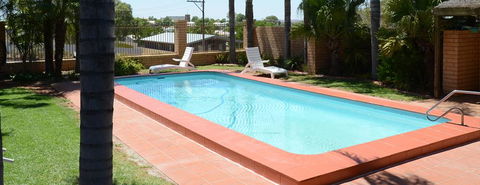Hilltop Motel - Accommodation Brisbane 2