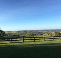 Hillview Cottages - Accommodation Brisbane