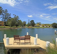 Holiday on the Water - Accommodation Brisbane