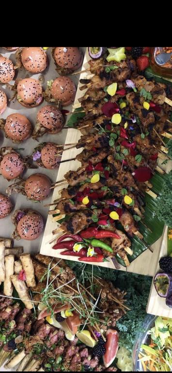 Home Away From Home Newly Built And Spacious - Accommodation Brisbane 3