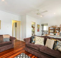 Homely Pembroke On The Park Cottage - Accommodation Brisbane