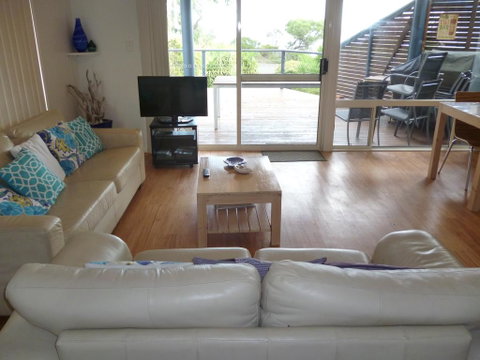 Island View 2 - Accommodation Brisbane 3