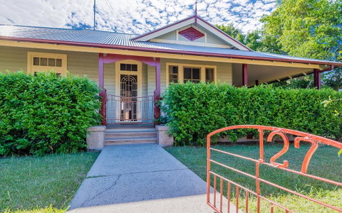 Ithaca - Accommodation Brisbane 1