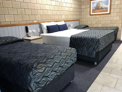Jacaranda Country Motel - Accommodation Brisbane 1