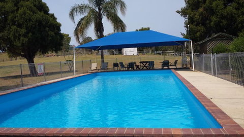 Jacaranda Motor Lodge - Accommodation Brisbane 0