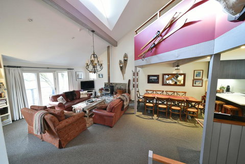 Jagungal - Accommodation Brisbane 2