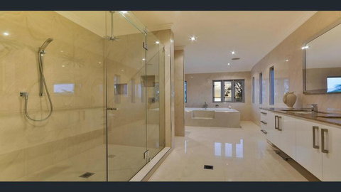 Jasmine House On Hamilton Island - Accommodation Brisbane 3