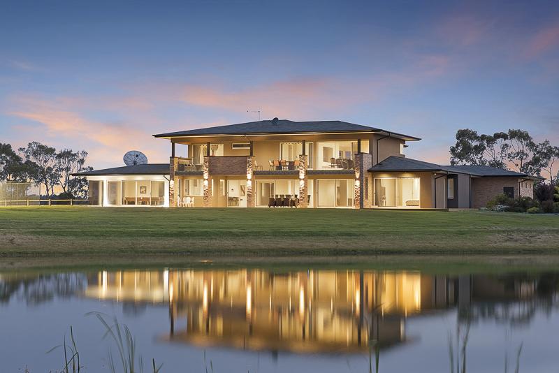 Bangholme VIC Accommodation Brisbane