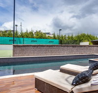 Kalina Retreat resort style tennis  pool - Accommodation Brisbane