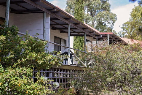 Karribank And The Karri On Bar - Accommodation Brisbane 1