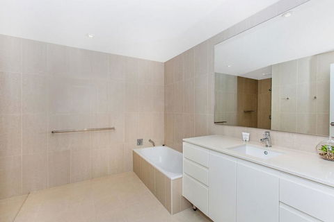 KINGSCLIFF OCEAN FRONT TERRACE 4 - Accommodation Brisbane 0