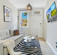 KOZYGURU SYDNEY CBD DARLINGHURST SPLIT LEVEL 2 BEDROOM TOWNHOUSE NDA023 - Accommodation Brisbane
