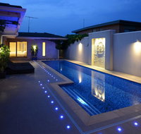 Kraimorie Large family beach house with pool superb water views pool and games room - Accommodation Brisbane