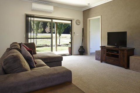 La Casa - Accommodation Brisbane 0