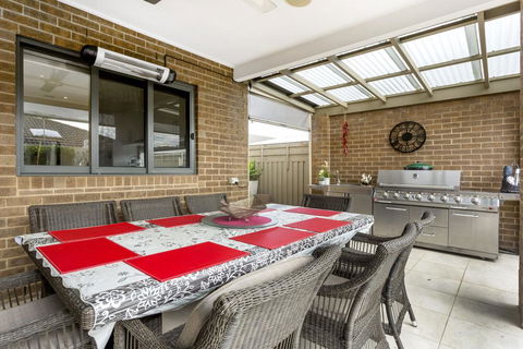 LA DOLCE VITA RETREAT - RYE - Accommodation Brisbane 2