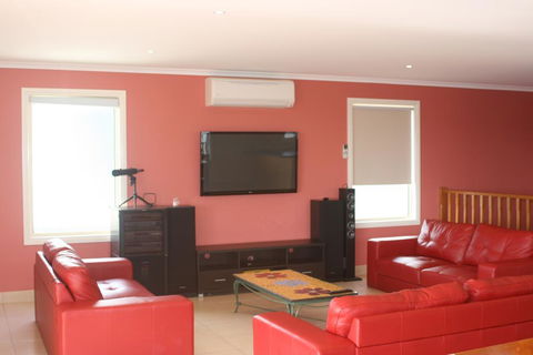 La Vista - Accommodation Brisbane 3