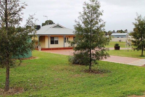 Lake Tyrrell Accommodation - Accommodation Brisbane 0