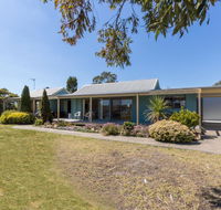 Lakeview - Waterviews on Newlands Arm - Accommodation Brisbane
