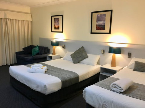 Lakeview Motor Inn - Accommodation Brisbane 0