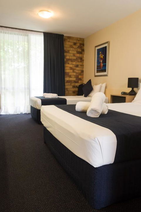 Lancaster Court Motel - Accommodation Brisbane 3