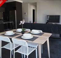 Large 2BRComfyParking Included - Accommodation Brisbane