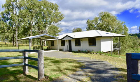 Lazyu - Accommodation Brisbane 0