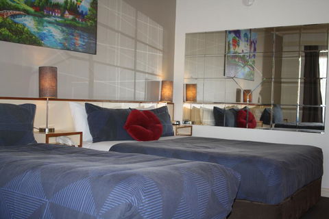 Leagues Motel - Accommodation Brisbane 1