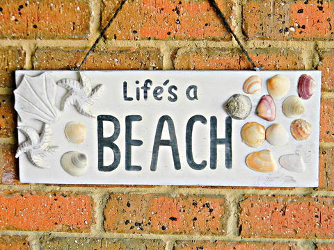 LIFE'S A BEACH - Accommodation Brisbane 2