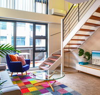 Light-filled loft best location in Sydney - Accommodation Brisbane