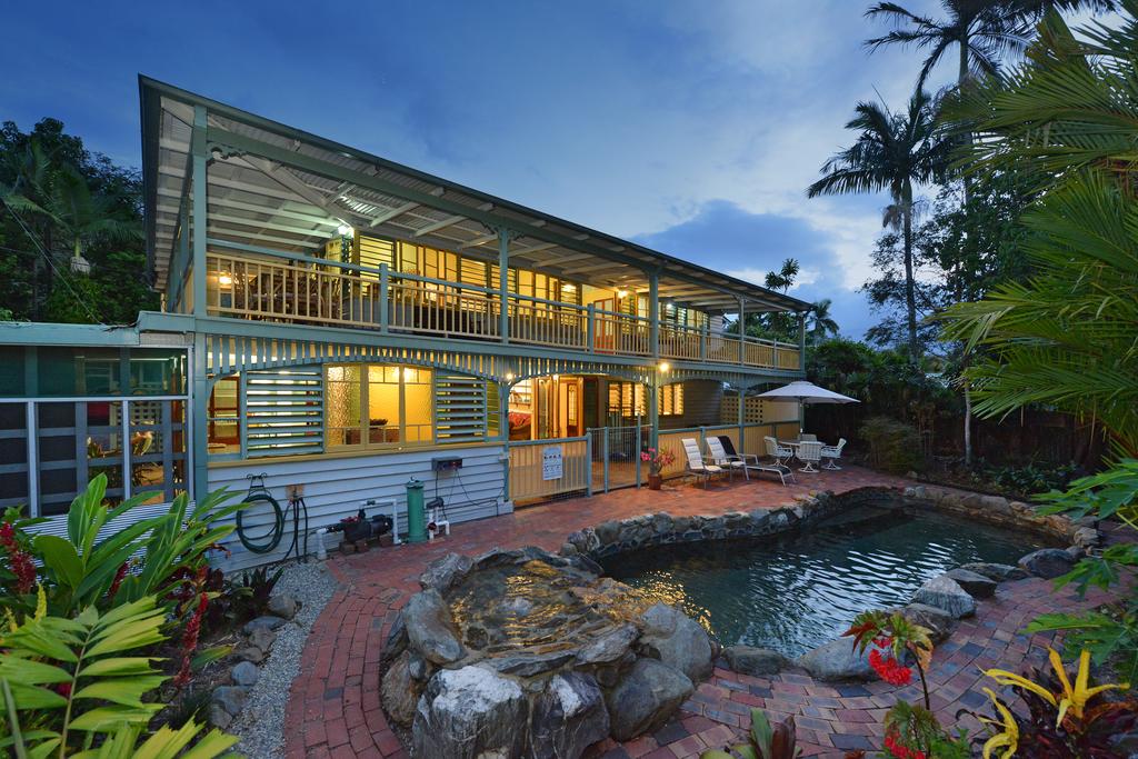Stratford QLD Accommodation Brisbane