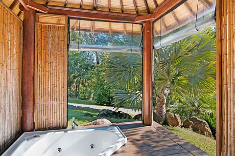 Limpinwood Lodge - Accommodation Brisbane 0