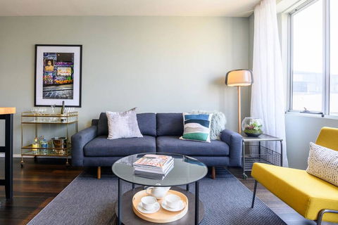 LUCY Stylish City Vibe And Views - Accommodation Brisbane 0