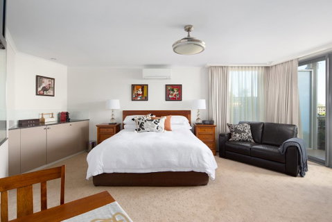 Luna Blu - Luxury B&B - Accommodation Brisbane 1