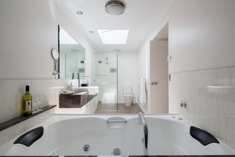 Luna Blu - Luxury B&B - Accommodation Brisbane 2