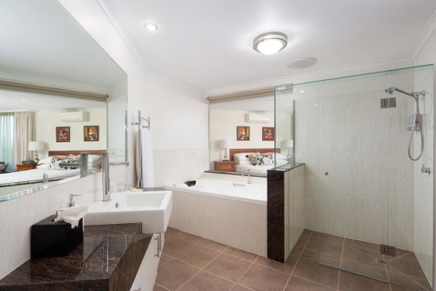 Luna Blu - Luxury B&B - Accommodation Brisbane 3