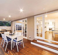 Luxurious Hampton Style 3 Bedroom House - Accommodation Brisbane