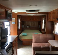 luxury caravan - Accommodation Brisbane