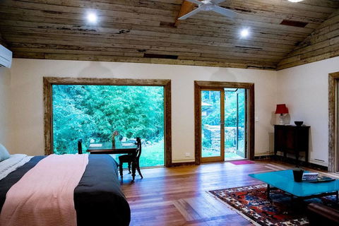 Luxury Forest Retreat - Puffing Billy - Accommodation Brisbane 0