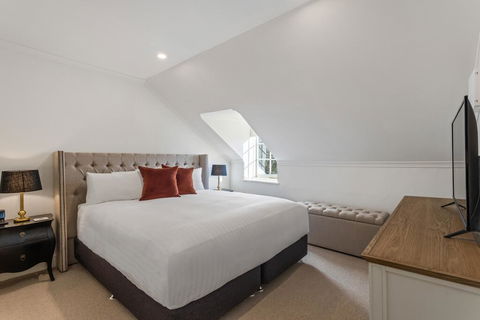 Lythgo's Row Colonial Cottages - Accommodation Brisbane 1