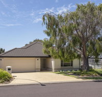 Macs Manor - Accommodation Brisbane