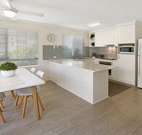 MAINSAIL8- MOOLOOLABA BEACH