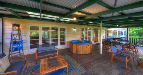 Maleny Homestead & Cottage - Accommodation Brisbane 3