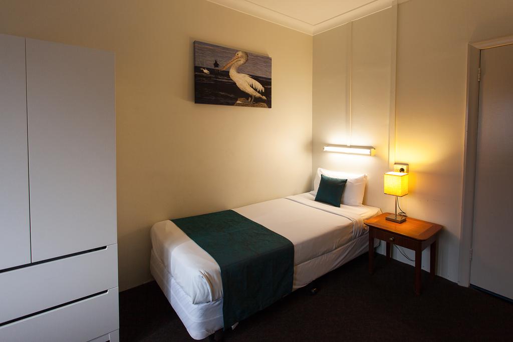Manly QLD Accommodation Brisbane