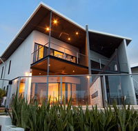 Marina Views Townhouse - Accommodation Brisbane