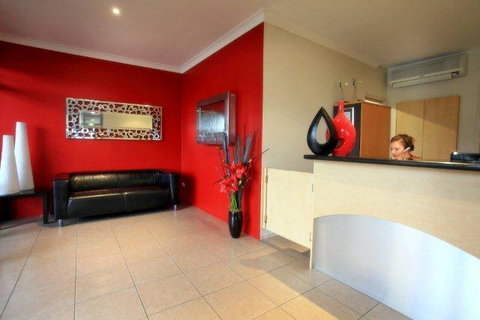Mayfair Motel - Accommodation Brisbane 2