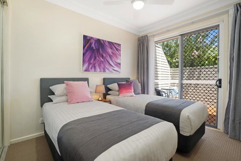 Mayfield Short Stay Apartments - Accommodation Brisbane 2