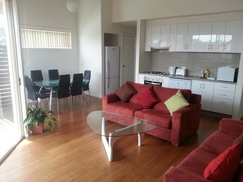 McKillop Geelong By Gold Star Stays - Accommodation Brisbane 2