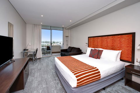 Mercure Centro Port Macquarie - Accommodation Brisbane 3