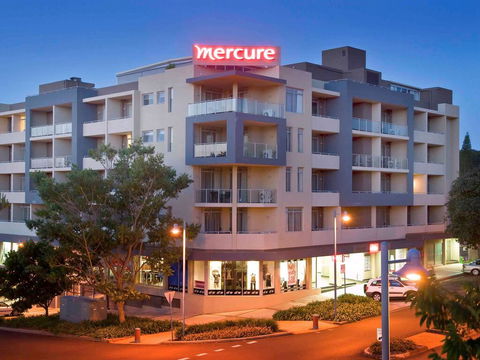Mercure Centro Port Macquarie - Accommodation Brisbane 0