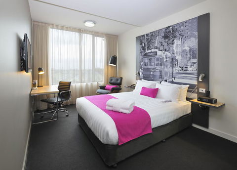Mercure Melbourne Therry Street - Accommodation Brisbane 1